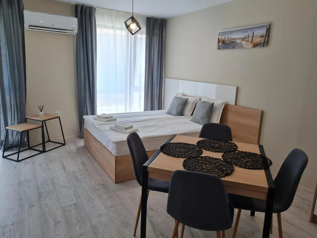Ilarion 5 Studio At Top Center Varna Apartment