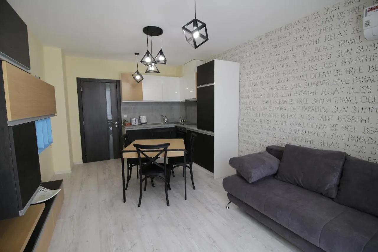 Ilarion 5 Studio At Top Center Varna Apartment