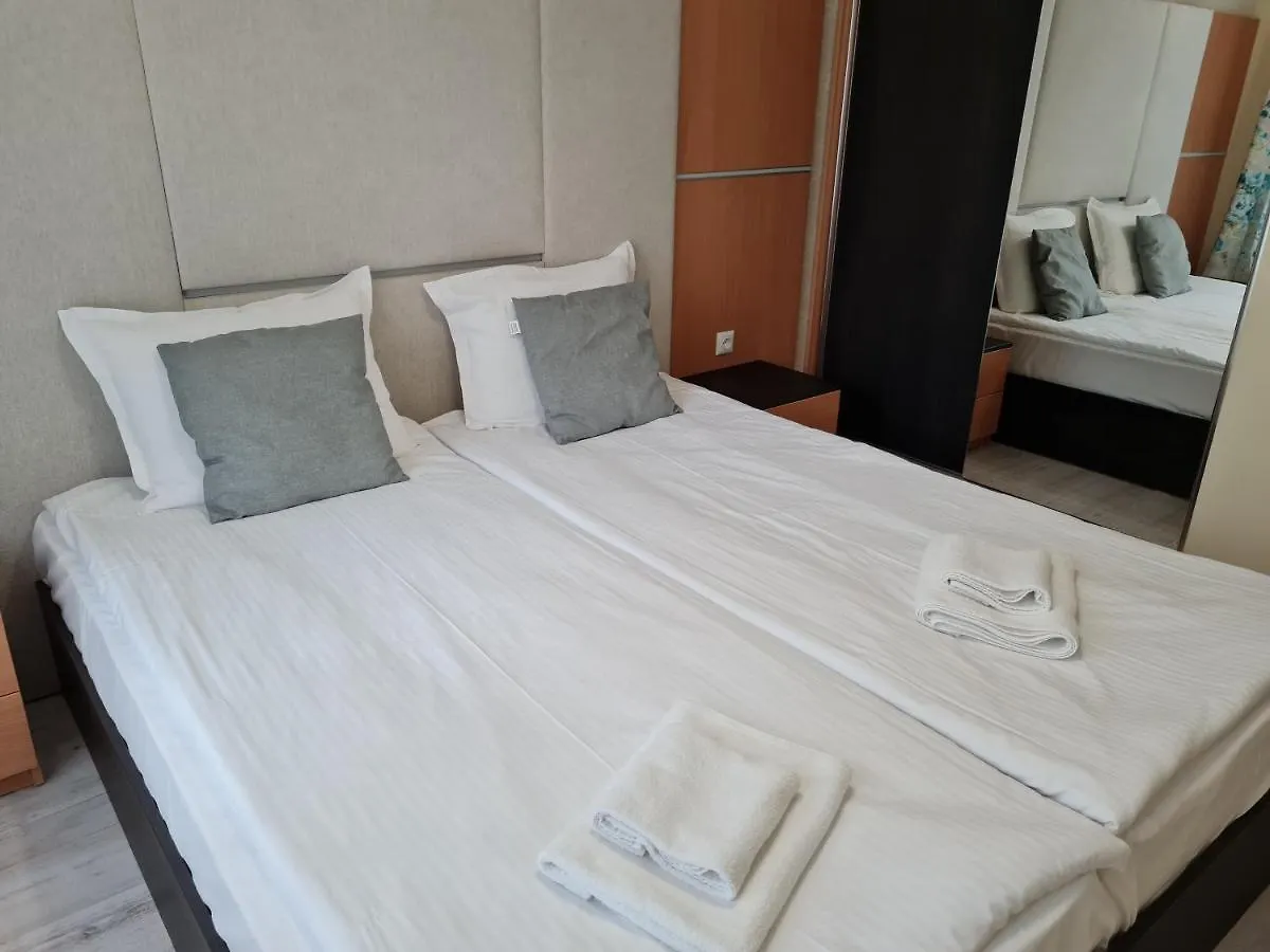 Apartment Ilarion 5 Studio At Top Center Varna
