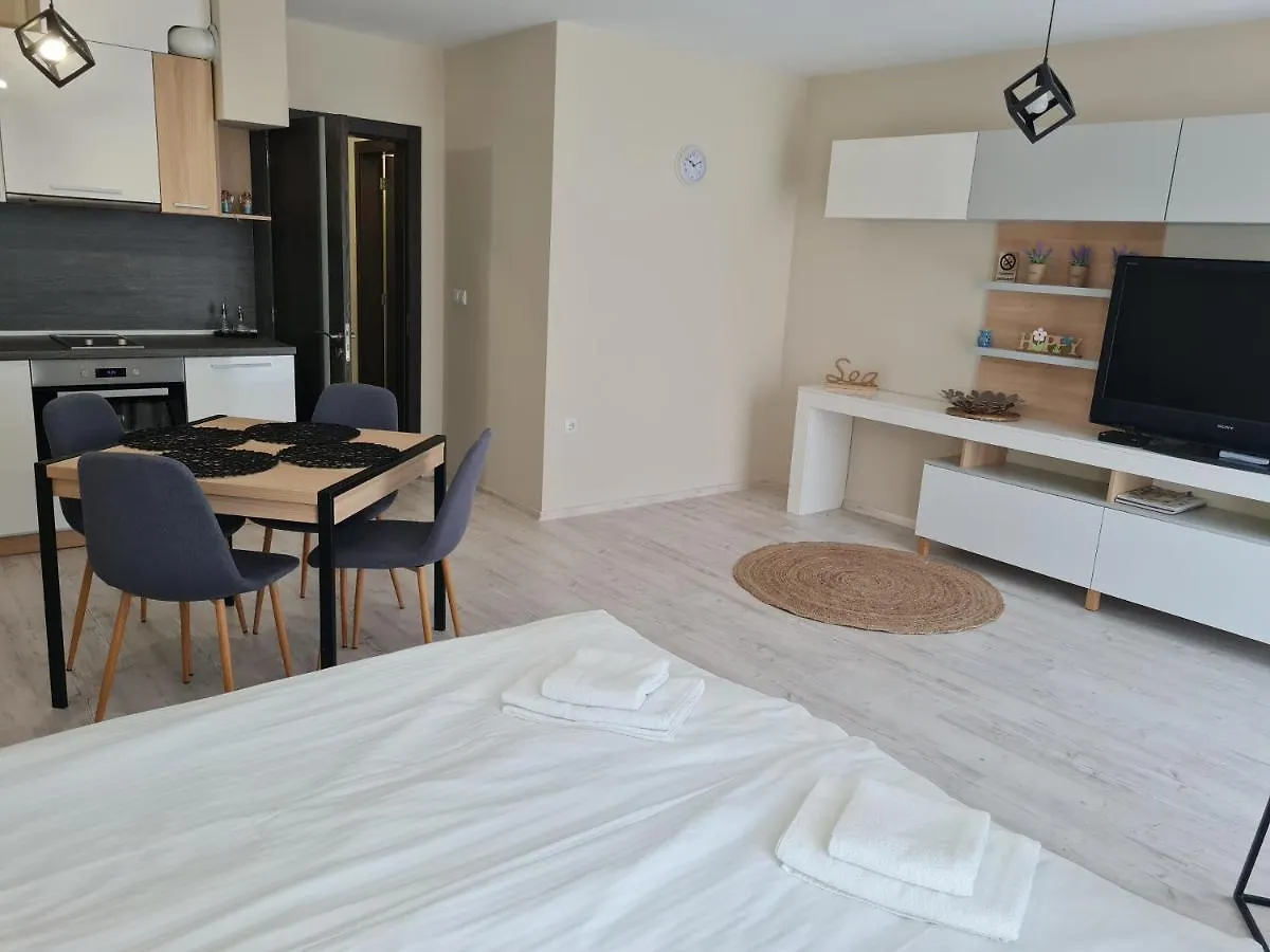 Ilarion 5 Studio At Top Center Varna Bulgaria