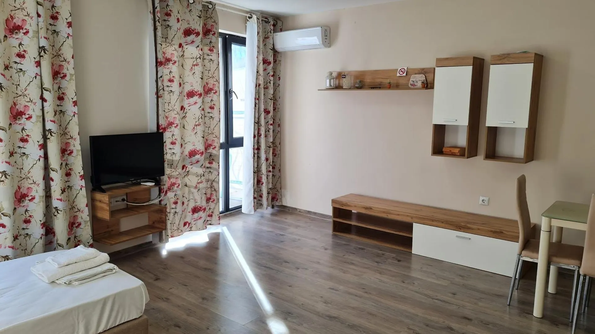 Ilarion 5 Studio At Top Center Varna 0*,